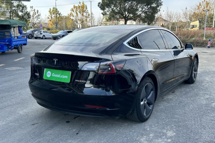 特斯拉 Model 3 2020款 标准续航后驱升级版车身外观6007