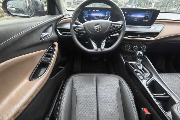 别克 威朗 2022款 Pro 533T 乐享版中控内饰7006