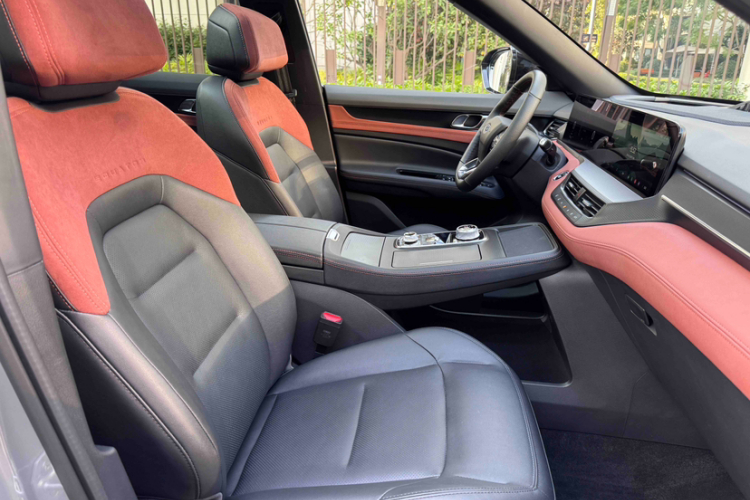 福特 领睿新能源 2025款 尊领型PLUS局部细节41