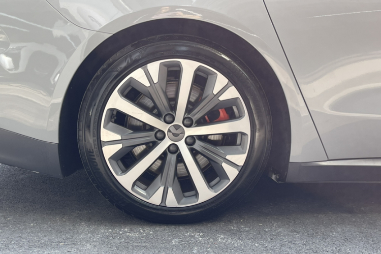 蔚来ET7 2022款 100kWh 首发版车身外观6008