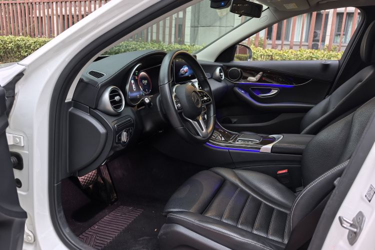 奔驰C级 2021款 C 200 L 时尚型中控内饰7001