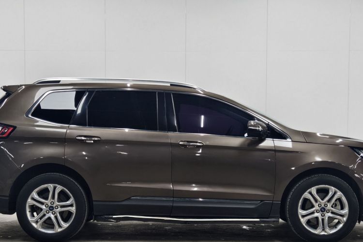 福特 锐界 2016款 EcoBoost 245 四驱豪锐型 7座车身外观6008