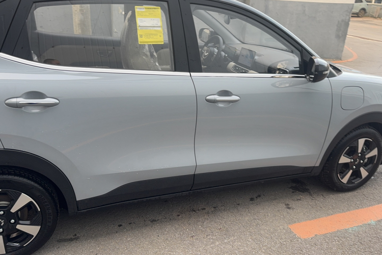 五菱汽车 五菱缤果PLUS 2024款 510km 五座版车身外观6007