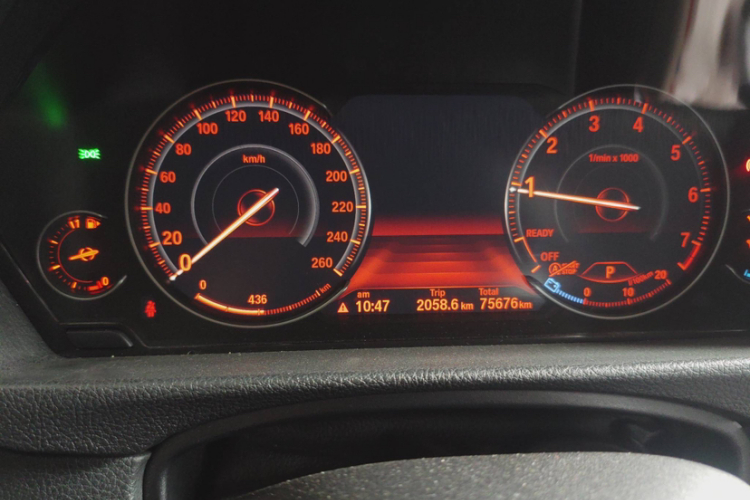 宝马3系 2018款 320Li 领先型M运动套装中控内饰15