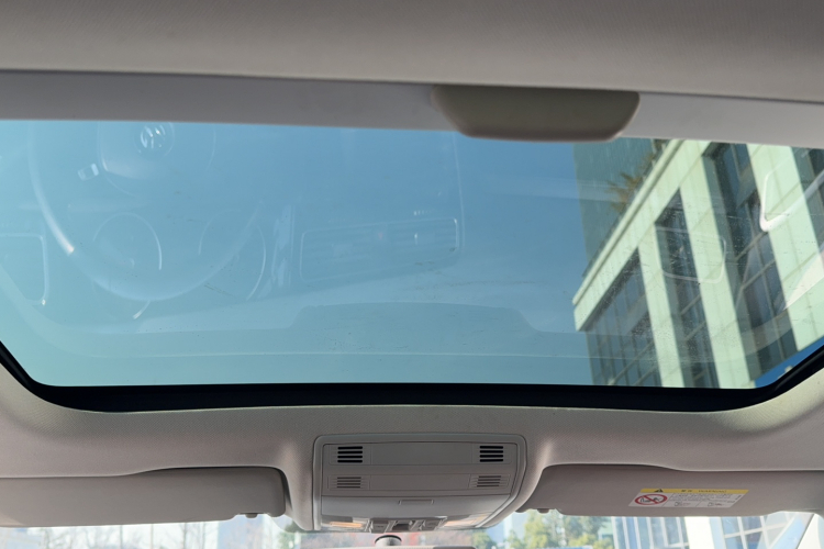 大众 高尔夫 2020款 200TSI DSG舒适进取版局部细节22