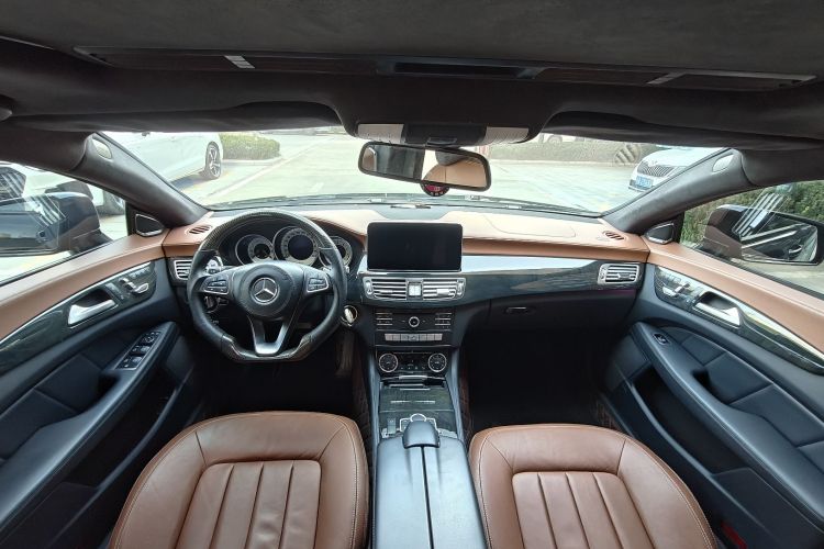 奔驰CLS 2016款 CLS 260 逸彩版中控内饰7002