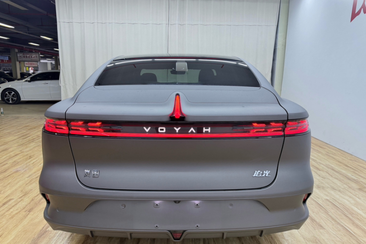 岚图汽车 岚图追光 2024款 PHEV 四驱超长续航旗舰版车身外观6004