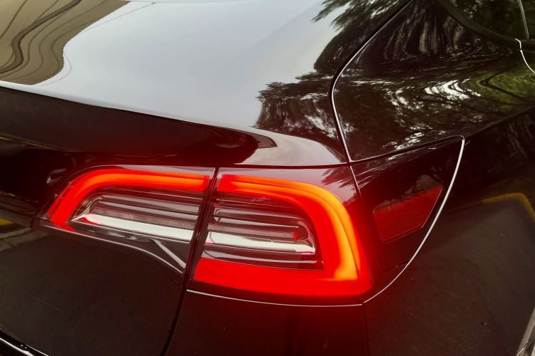 特斯拉 Model 3 2022款 后轮驱动版局部细节9001