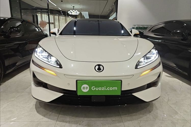 腾势Z9GT 2024款 1100四驱Max版车身外观6004