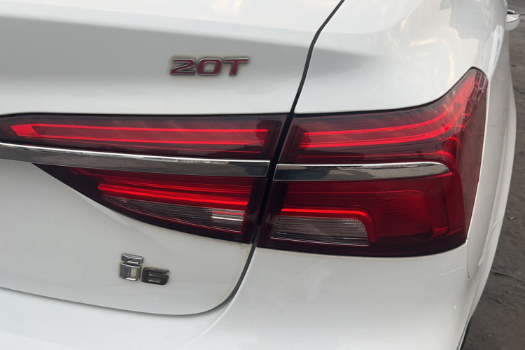 荣威i6 2018款 20T 自动旗舰版车身外观6005