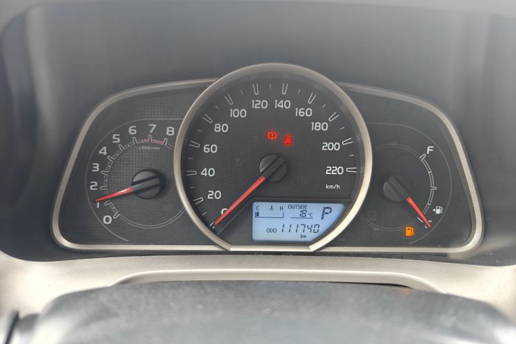 丰田 RAV4荣放 2015款 2.0L CVT两驱风尚版中控内饰15