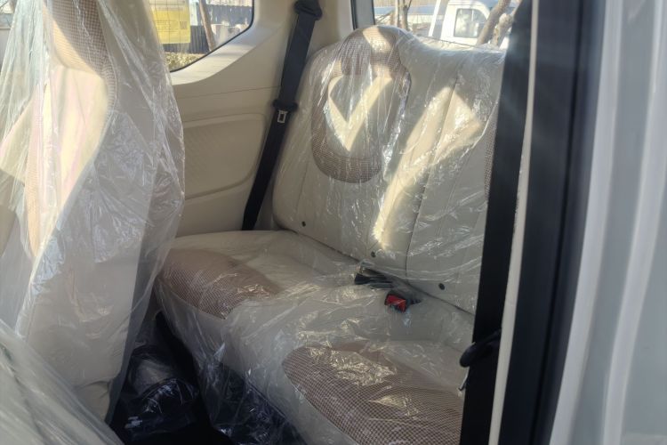 五菱汽车 宏光MINIEV 2024款 第三代 215km 青春版中控内饰7006