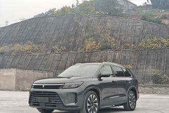 鸿蒙智行 问界M7 2022款 1.5T 四驱豪华版