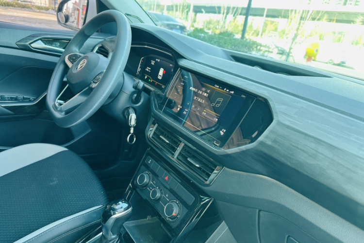 大众 探影 2020款 1.5L 自动 悦中控内饰7004