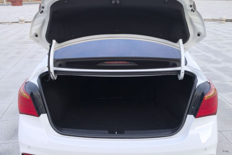 现代 名图 2017款 1.8L 自动智能型GLS 国V局部细节9003