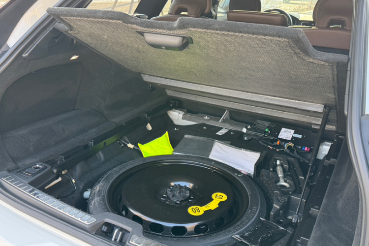 沃尔沃V90 2021款 Cross Country B5 AWD 智远版中控内饰7010