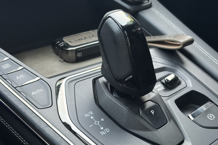 领克01 EM-P 2023款 1.5TD EM-P PM局部细节18