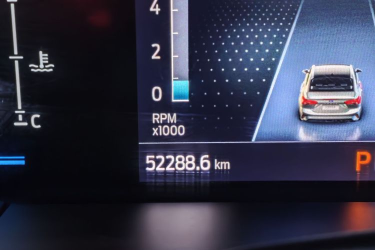 福特 福克斯 2022款 三厢 EcoBoost 180 自动竞速版中控内饰15