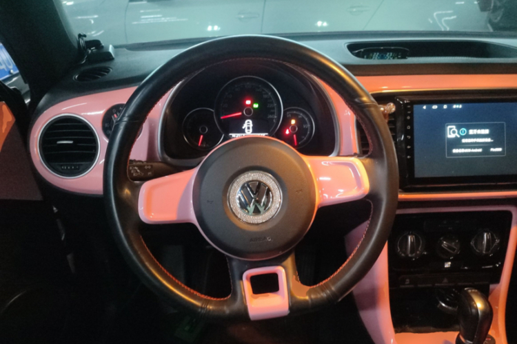 大众 甲壳虫 2018款 180TSI 宜乐型中控内饰7003