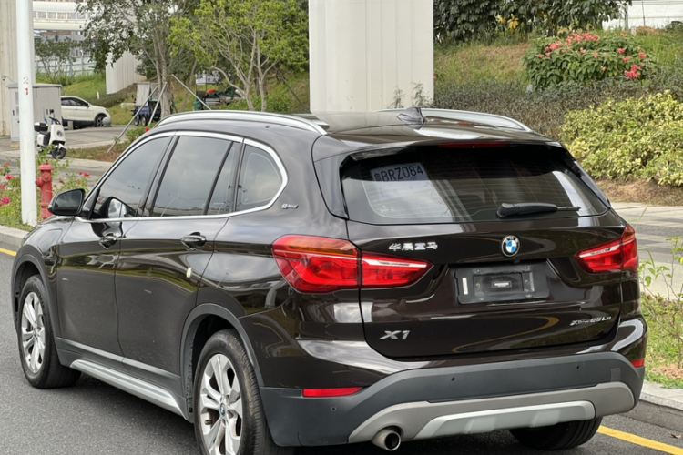 宝马X1新能源 2019款 xDrive25Le 里程升级版车身外观6005