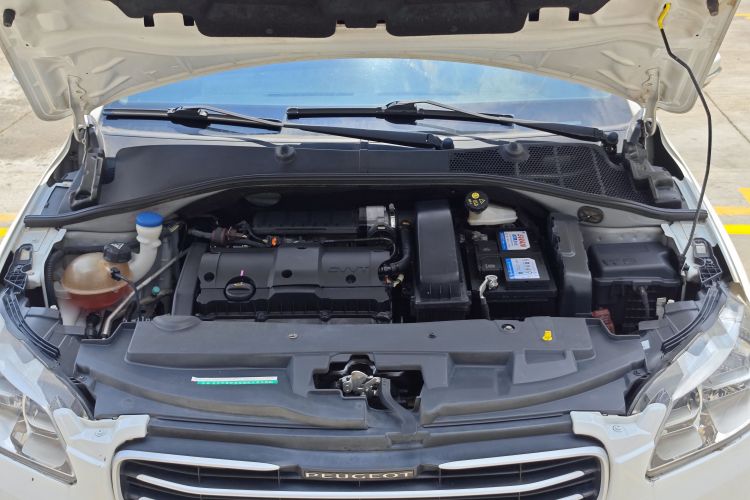 标致301 2016款 1.6L 自动舒适版局部细节24