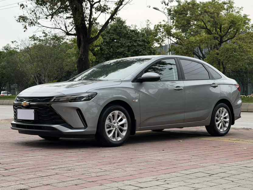 雪佛兰 科鲁泽 2024款 1.5L 双离合乐享版(1)