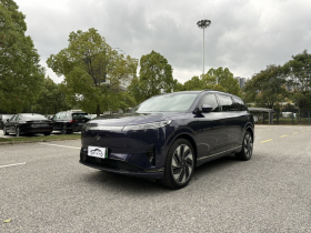 东风奕派 eπ008 2025款 636Max纯电版 5座