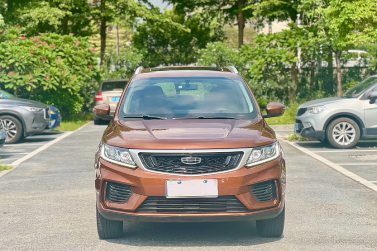 吉利汽车 远景X6 2020款 1.4T CVT尊贵型车身外观6005