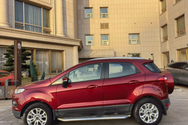 福特 翼搏 2013款 1.5L 自动尊贵型车身外观6003