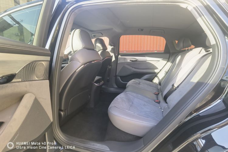 岚图汽车 岚图追光 2023款 四驱旗舰版中控内饰7002