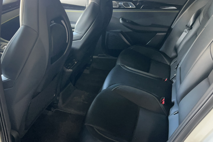 领克03 2023款 1.5TD DCT劲Pro中控内饰7002