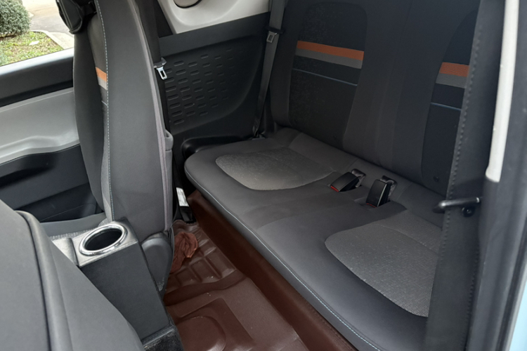 五菱汽车 宏光MINIEV 2021款 马卡龙臻享款 磷酸铁锂中控内饰7003