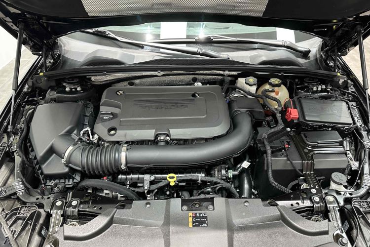 别克 君威 2023款 652T 智享型中控内饰7006