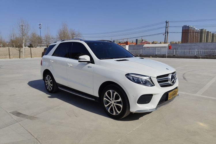 奔驰GLE 2016款 GLE 320 4MATIC 动感型车身外观6002