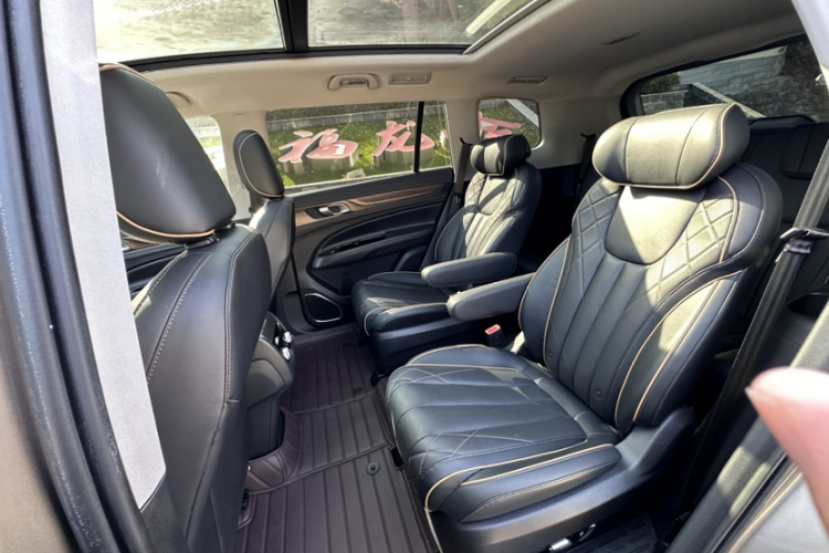 福特 领裕 2021款 EcoBoost 225 尊领型 6座中控内饰7003