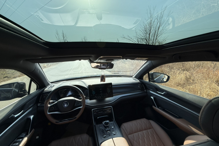 比亚迪 唐新能源 2021款 DM-i 112KM 尊贵型中控内饰7003