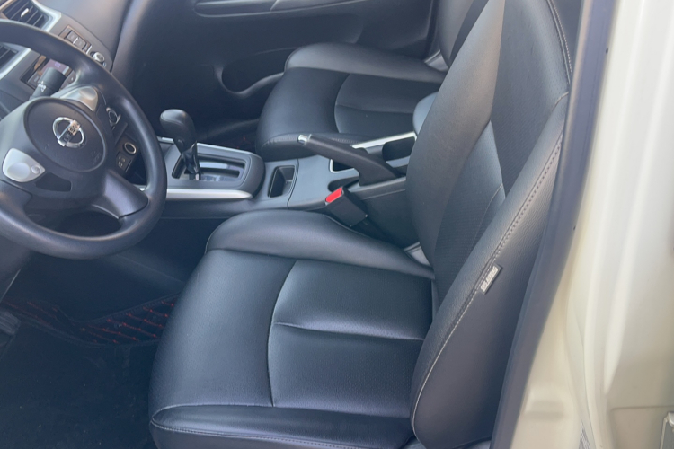 日产 轩逸 2022款 经典 1.6XE CVT舒适版中控内饰7002