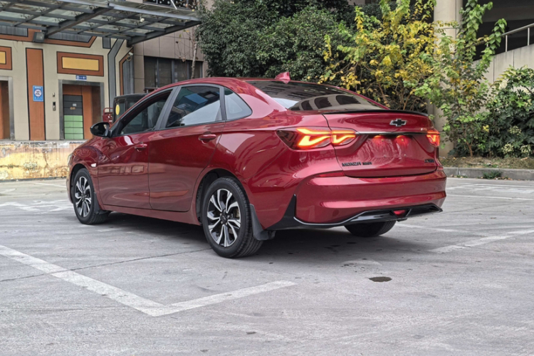 雪佛兰 科鲁泽 2019款 RS 330T 自动畅快版 国VI车身外观6006