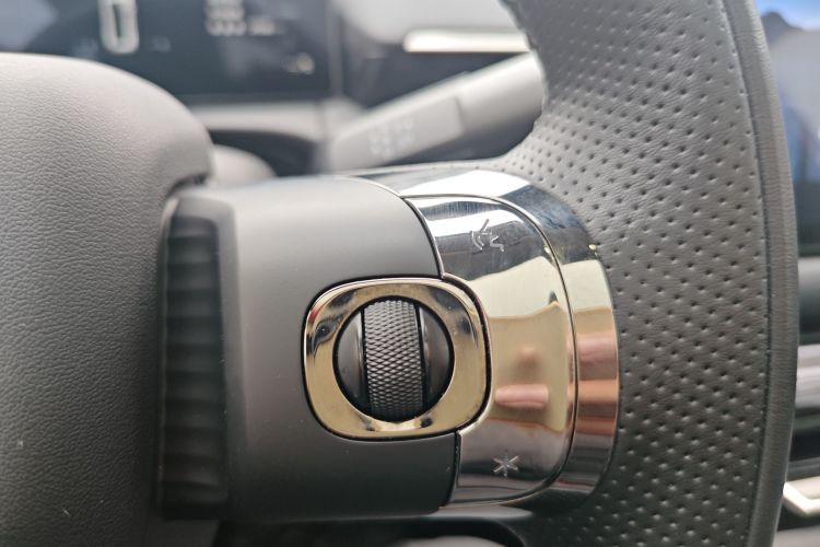 AION V 2024款 埃安霸王龙 650 激光雷达版中控内饰7003