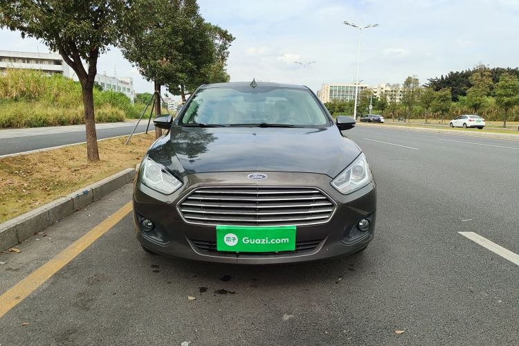 福特 福睿斯 2015款 1.5L 自动舒适型车身外观6002