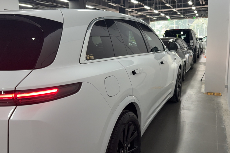 理想汽车 理想L7 2023款 Max车身外观6005