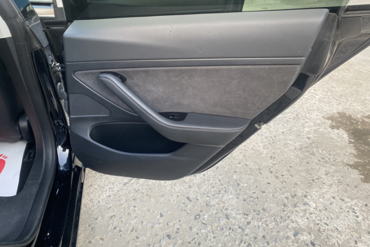 特斯拉 Model 3 2020款 标准续航后驱升级版中控内饰7005