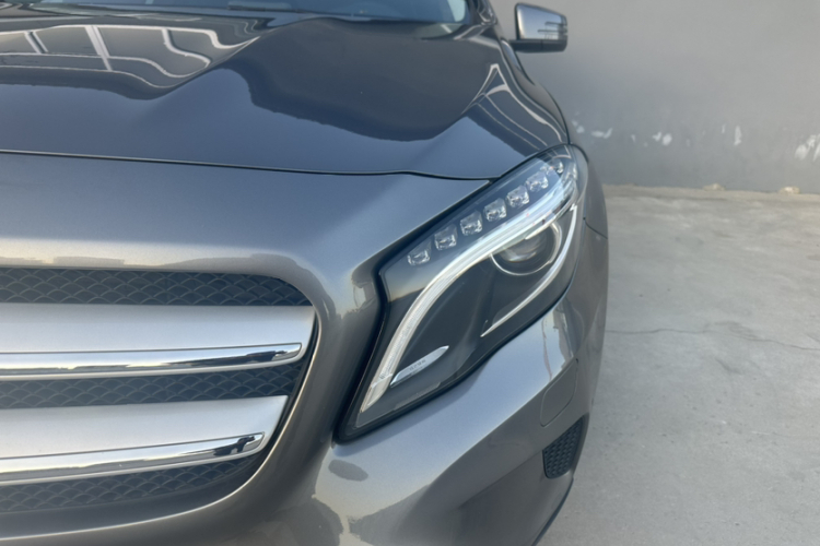 奔驰GLA 2016款 GLA 220 4MATIC 时尚型局部细节36