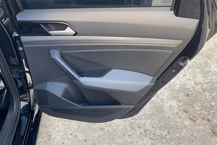 大众 朗逸 2023款 280TSI DSG满逸版中控内饰7008