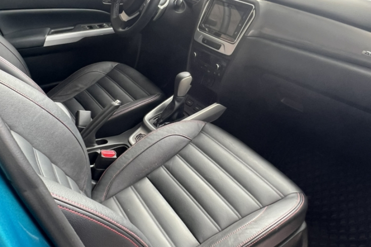 铃木 维特拉 2016款 1.4T 自动四驱旗舰型中控内饰7005