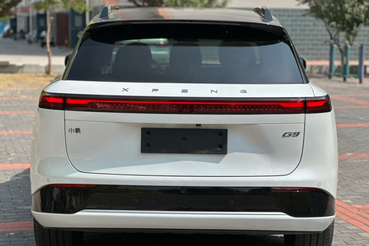 小鹏G9 2025款 625 长续航 Max车身外观6004