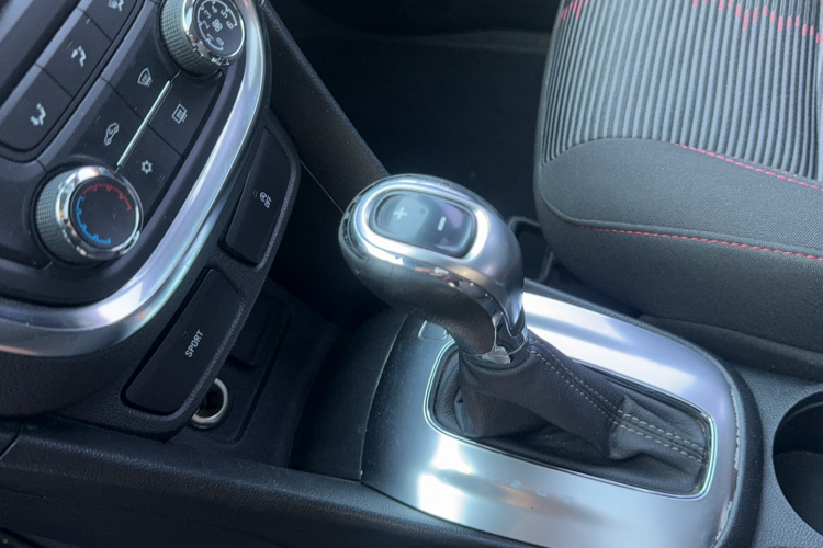 别克 昂科拉 2015款 1.4T 自动两驱都市精英型局部细节18