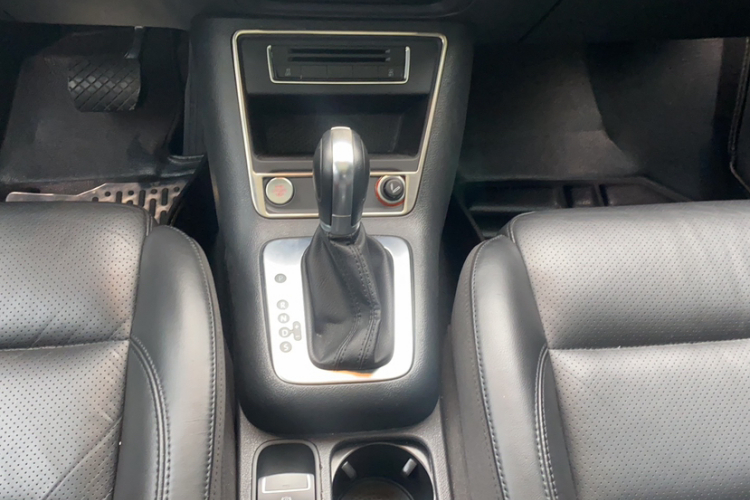 大众 途观 2015款 1.8TSI 自动两驱豪华型局部细节18