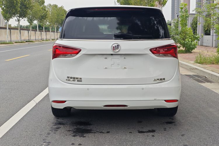 别克GL6 2019款 18T 6座互联尊贵型 国VI车身外观6004