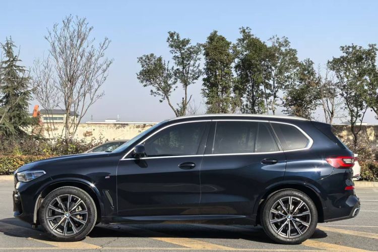 宝马X5(进口) 2021款 xDrive40i M运动套装车身外观6003
